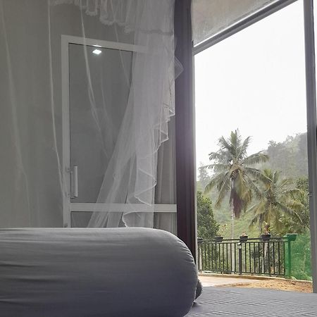 Ella Thenulya酒店 外观 照片